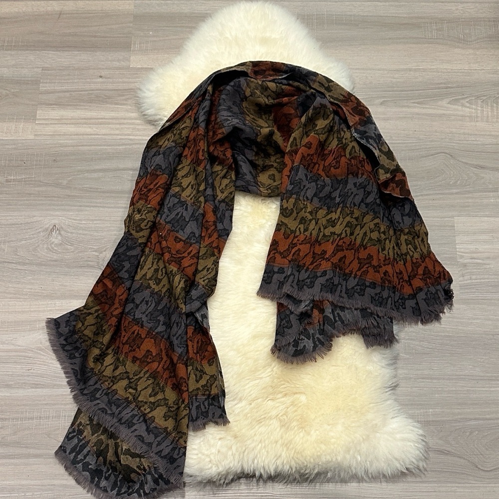 Multicolor Patterned Scarf - image 3